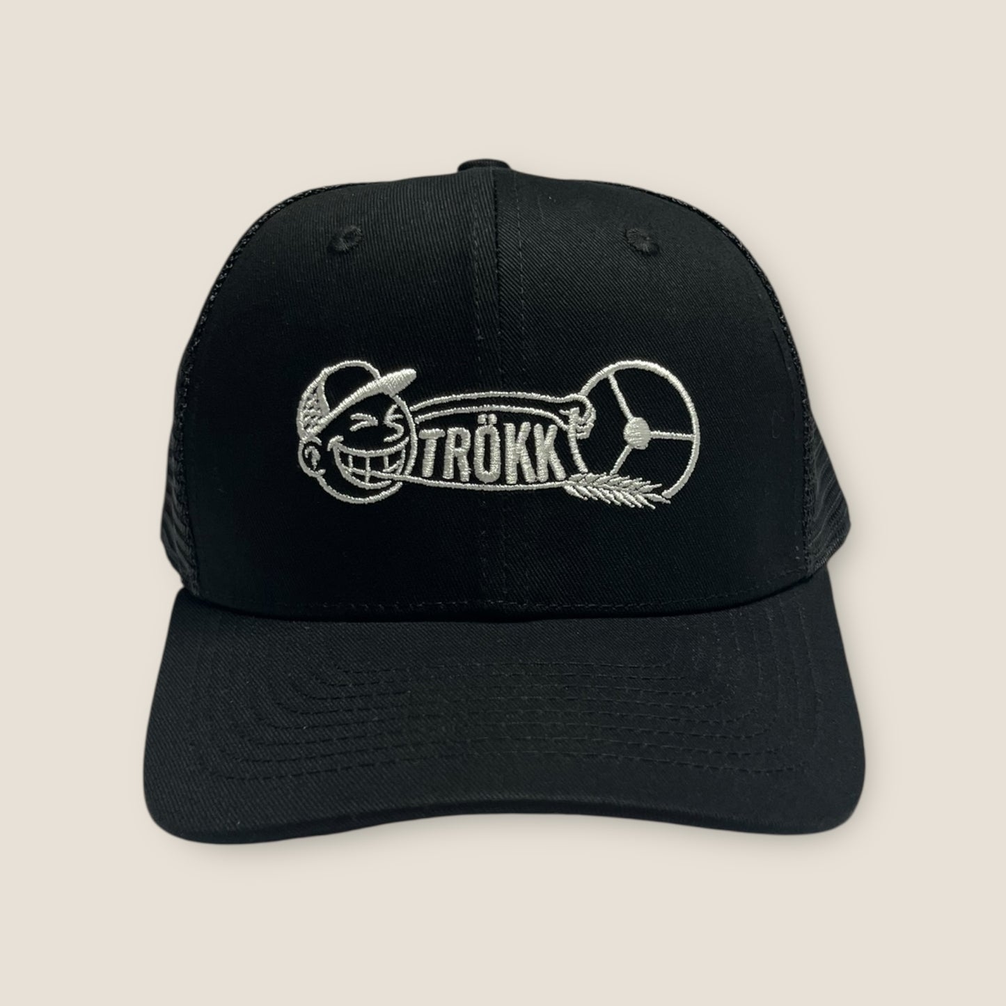 Trökk logo derhúfa